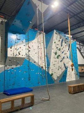 Imagem 1 da galeria do parceiro Ledge Escalada