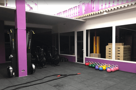 Imagen 1 de la galería del partner Caos Madrid CrossFit La Dehesa