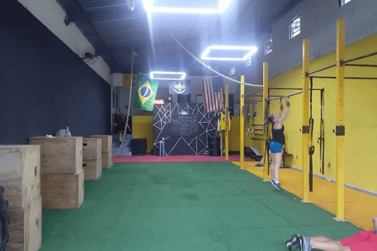 Imagem 1 da galeria do parceiro Crossbox Yellow Black