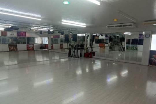 Imagem 1 da galeria do parceiro Jef's Studio de Danças