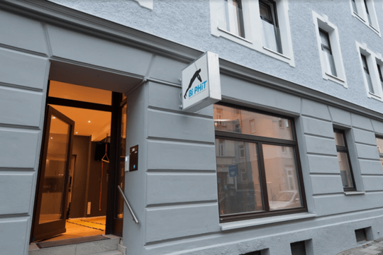 Bild 2 von BiPHiT Group Fitness Studio Görrestraße Partnergalerie