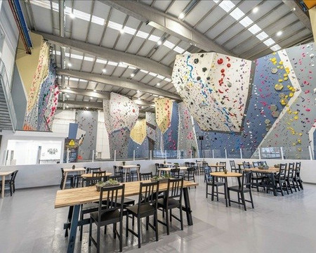 Imagen 3 de la galería del partner Sharma Climbing Gava