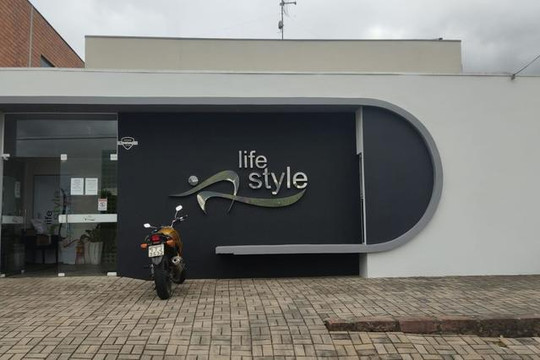 Imagem 2 da galeria do parceiro Academia LifeStyle