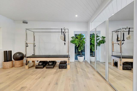 Image 3 from Karen Lord Pilates Movement - Venice partner gallery