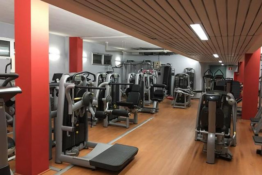 Immagine 1 dalla galleria del partner Piscina Cologno Monzese Palestra & Fitness - GIS