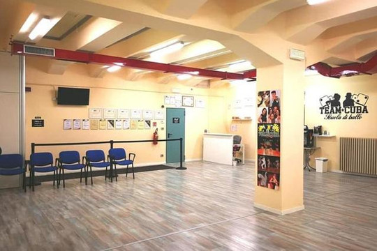 Immagine 1 dalla galleria del partner Orange Bologna – Sede di Bologna Centro (c/o TeamCuba)