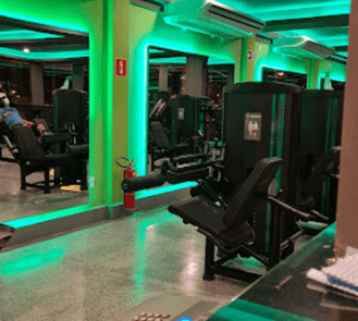 Imagem 3 da galeria do parceiro Academia 100% Fitness