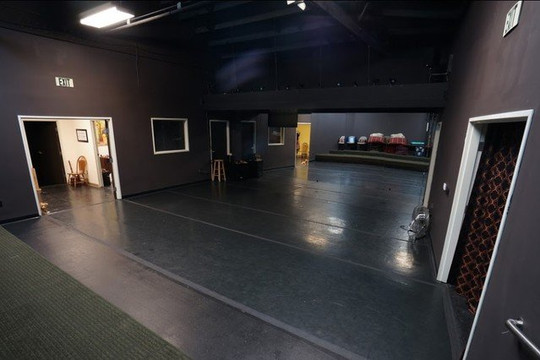 Image 1 from L.A. Bellydance Academy partner gallery