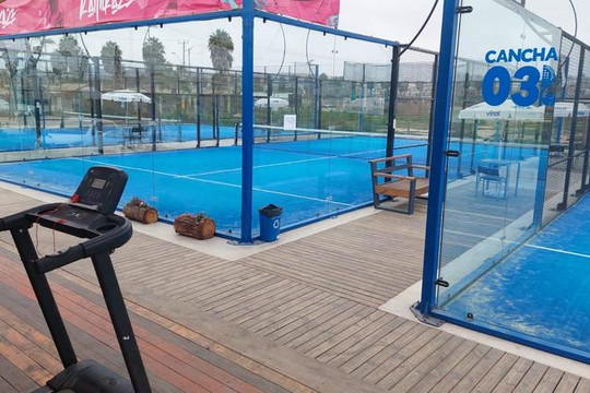 Imagen 1 de la galería del partner Peñuelas Padel Club