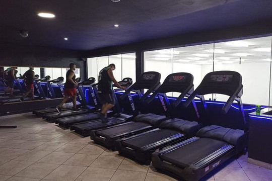 Imagem 1 da galeria do parceiro Academia Gold Gym