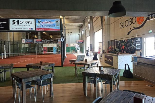 Immagine 3 dalla galleria del partner Globo 69 Padel indoor