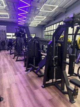 Imagem 3 da galeria do parceiro Academia Edos Fit Astúrias