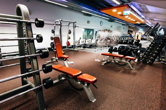 Image 3 from Everyone Active - Hartham Leisure Centre partner gallery