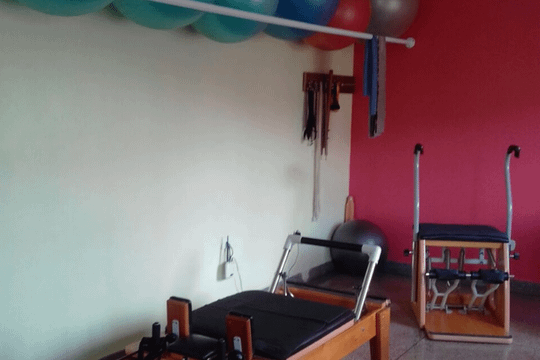 Imagem 2 da galeria do parceiro Juliana Silverio Studio de Pilates e Treinamento Funcional