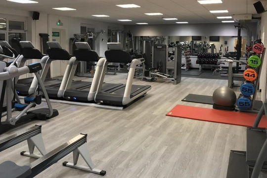 Image 3 from Everyone Active - Cotswold Sport Centre partner gallery