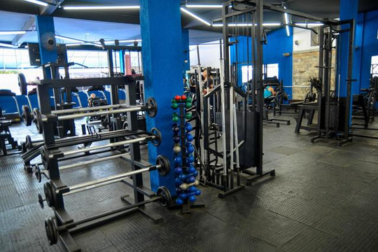 Imagem 3 da galeria do parceiro LowFit Academia