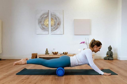 Bild 2 von Yogavaras Partnergalerie