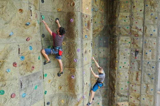 Bild 3 von South Rock Kletterhalle Partnergalerie