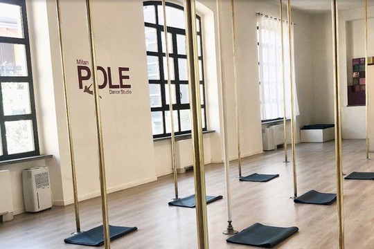 Immagine 1 dalla galleria del partner Milan Pole Dance Studio - Col di Lana