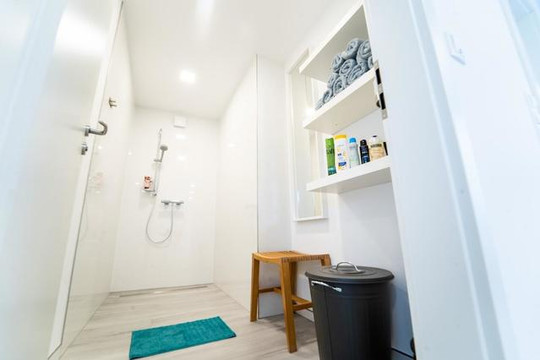 Bild 3 von EMS-Lounge® Würzburg-Rottendorf Partnergalerie