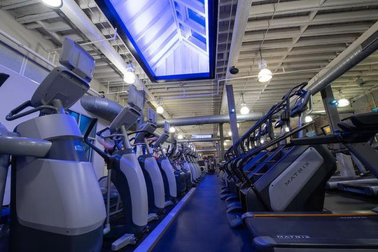 Image 1 from Merrit Club Towson partner gallery