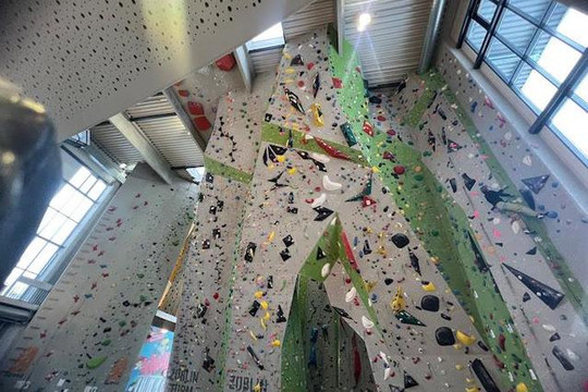 Bild 3 von sparkassendome DAV Kletterwelt Neu-Ulm Partnergalerie