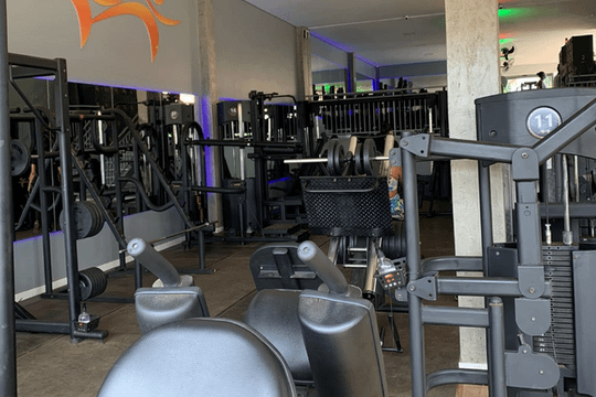 Imagem 1 da galeria do parceiro Academia Maromba Jardim Ingá Unidade 3