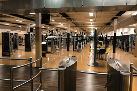 Bild 3 von McFIT Augsburg Innenstadt Partnergalerie