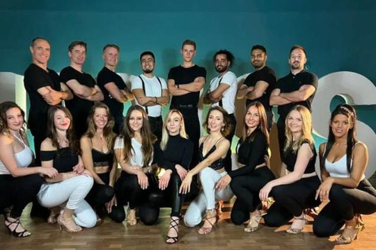 Bild 2 von Alma Dance Frankfurt Partnergalerie