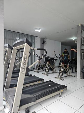 Imagem 2 da galeria do parceiro Academia Fitness for Life 2