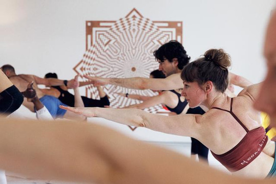 Bild 3 von Mahalaya Partnergalerie