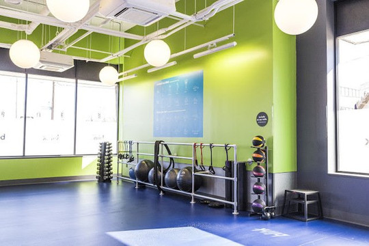 Image 3 from Blink Fitness Valley Stream partner gallery