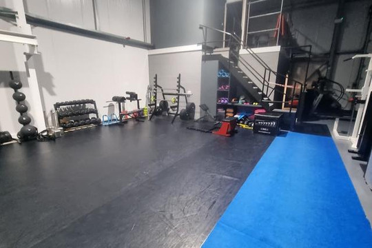 Image 3 from Goddess gym partner gallery