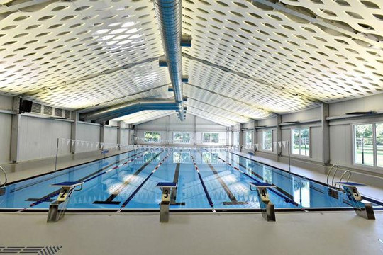 Bild 1 von Schwimmhalle Kreuzberg Partnergalerie