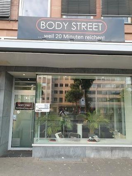 Bild 2 von BODYSTREET | Mannheim Wasserturm Partnergalerie