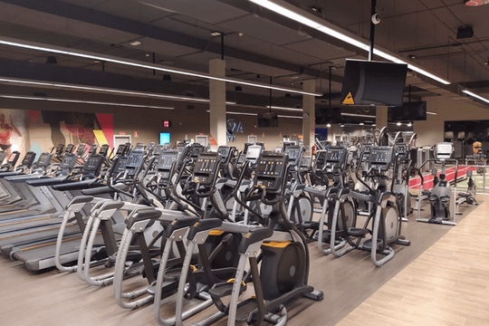 Imagen 1 de la galería del partner VivaGym Av. Mediterráneo