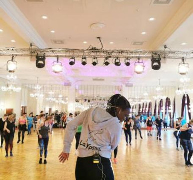 Bild 1 von La Kossa – Unser Herz tanzt bunt Partnergalerie