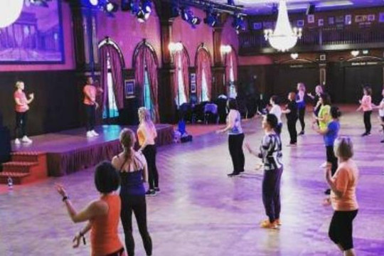 Bild 2 von La Kossa – Unser Herz tanzt bunt Partnergalerie