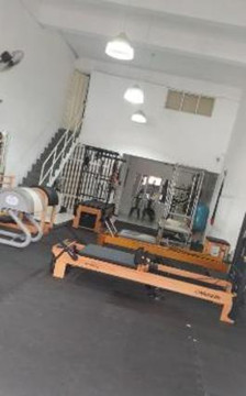 Imagem 1 da galeria do parceiro Lorrayne Nicolete Pilates Fitness