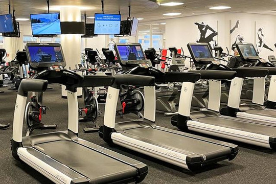 Bild 2 von Black & White Fitness, Wellness, Health Partnergalerie