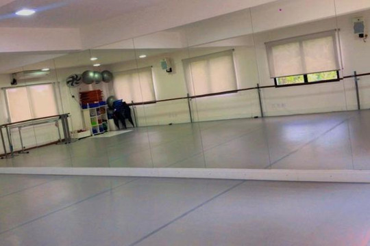 Imagem 2 da galeria do parceiro Dance Studio Alphaville