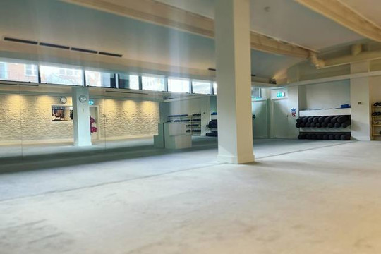 Image 1 from Bikram Yoga Canary Wharf partner gallery