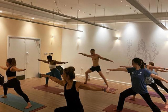 Image 2 from Yoga Hook Gerrards Cross partner gallery