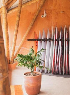 Imagem 1 da galeria do parceiro Surf's Up Club Pousada Camburizinho