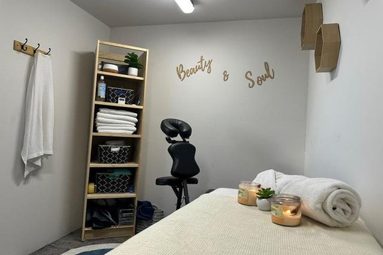 Imagen 2 de la galería del partner Beauty and Soul Spa Carretera Nacional