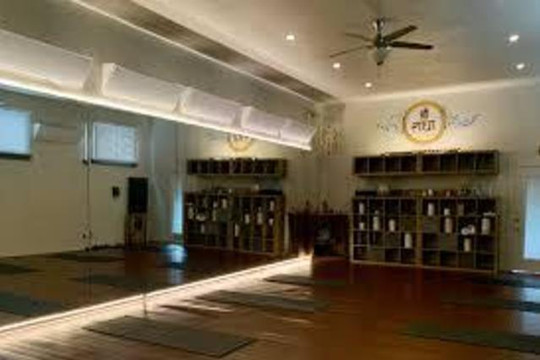 Image 1 from Veda Yoga Center partner gallery