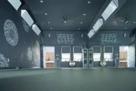 Image 2 from Veda Yoga Center partner gallery