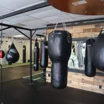 Image 3 from Boxing in a box partner gallery