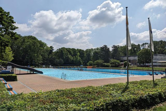 Bild 1 von Freibad Homberg Partnergalerie