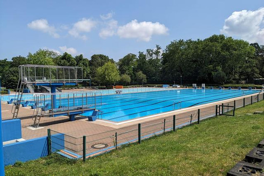 Bild 2 von Freibad Homberg Partnergalerie
